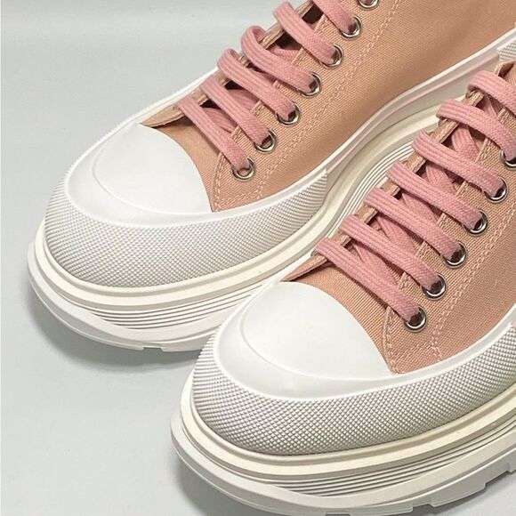 Alexander McQueen Tread Slick Sneakers size 40 - Picture 4 of 12